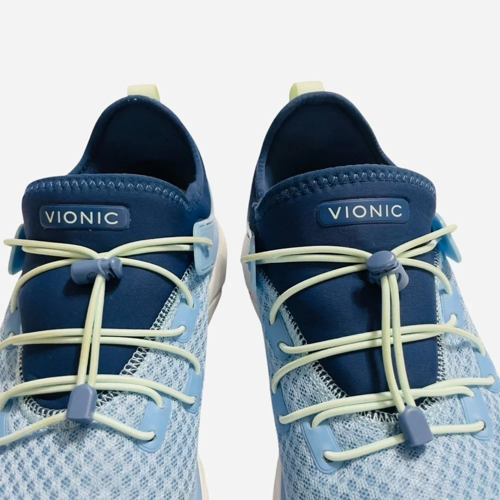 VIONIC Drift London Navy and Light Blue Sz 9.5. In great condition.